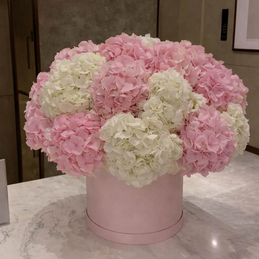 Blush Love Bloom - Image 1