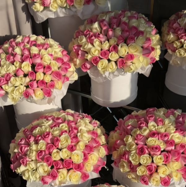 Blush & Ivory Rosé Luxury Box